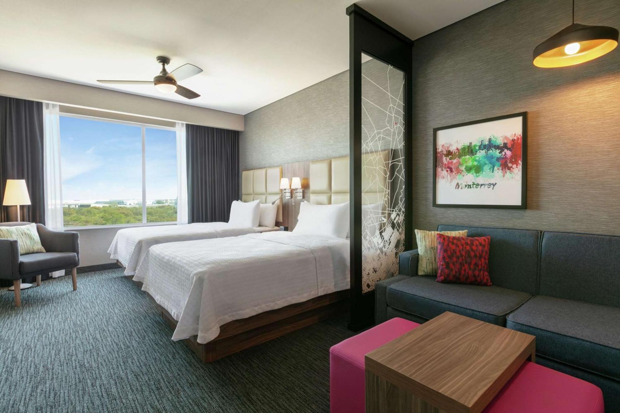 โฮมวูด สวีท บาย ฮิลตัน มอนเทอร์เรย์ อโปดากา Hotel อโปดาคา ภายนอก รูปภาพ