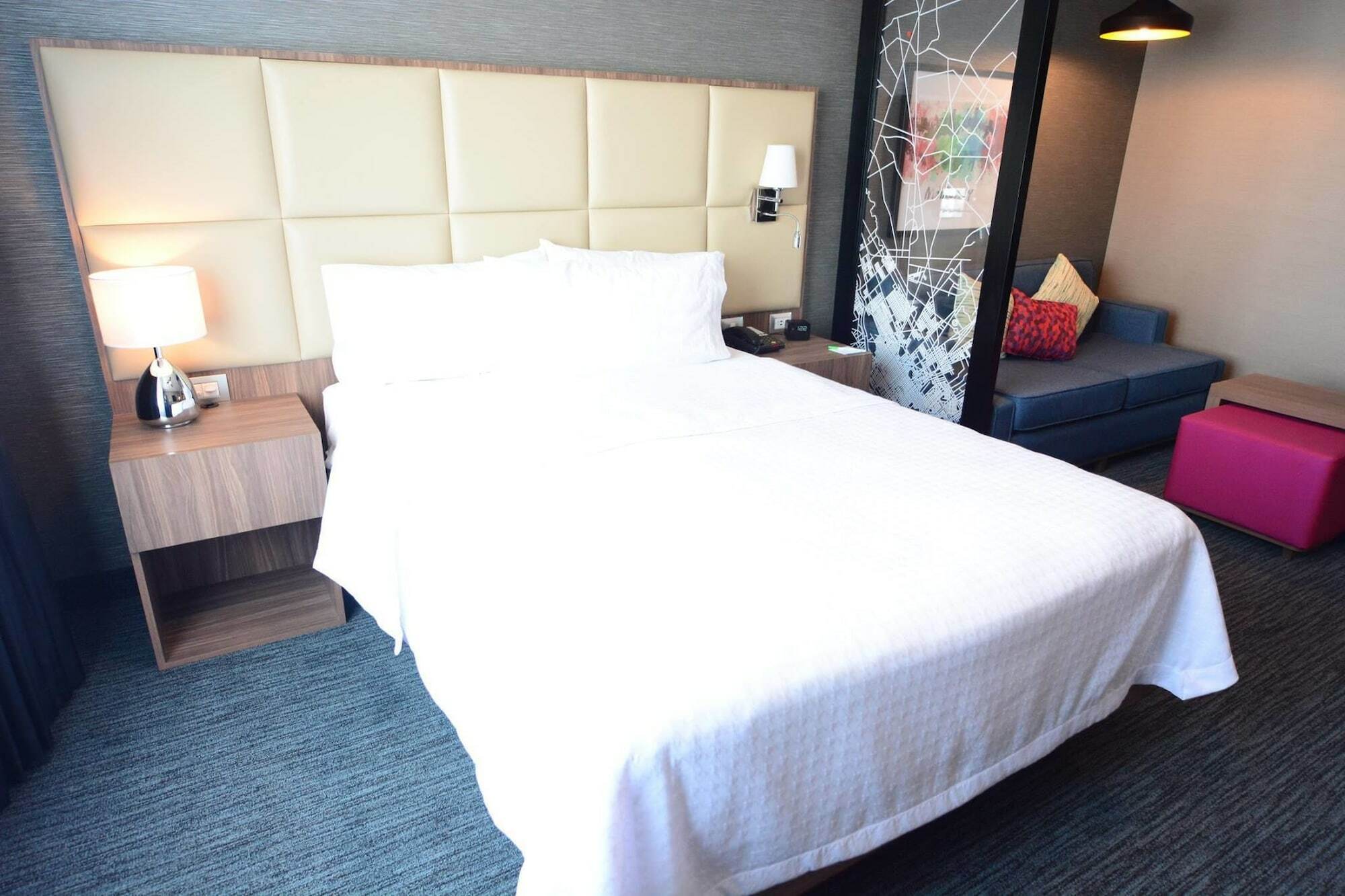 โฮมวูด สวีท บาย ฮิลตัน มอนเทอร์เรย์ อโปดากา Hotel อโปดาคา ภายนอก รูปภาพ